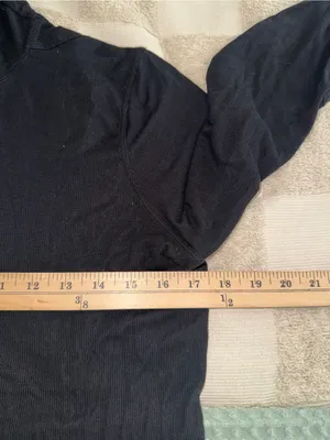 Lululemon Womens Black Long Sleeve Ribbed Turtleneck Top Size M thumbnail 3