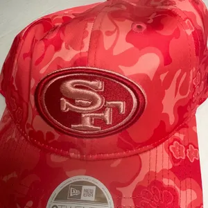 New Era San Francisco 49ers‎ Womens 9Twenty Floral Camo Adjustable Hat thumbnail 3