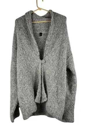 Tey Art Inc Gray‎ Cardigan XL Alpaca Wool Blend Fuzzy Sweater Handmade in Peru thumbnail 1