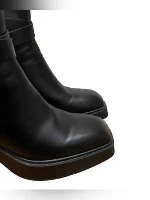 Chinese Laundry Adriel Black Gold Buckle Platform Ankle Boots Women Size 7.5 thumbnail 4
