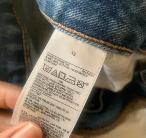Old Navy OG High Rise Jean Shorts thumbnail 4