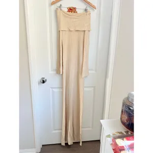 Peppermayo NWT‎ Jacqueline Knit Maxi Dress Beige XS-S Casual Neutral Bodycon thumbnail 4