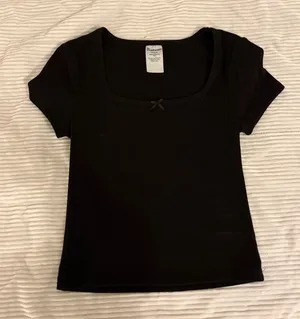 Black scoop neck top thumbnail 1