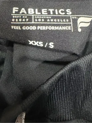 Women’s Fabletics scrubs XXS/S thumbnail 3
