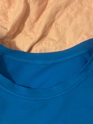 Lululemon shirt thumbnail 3
