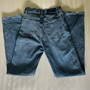 Abercrombie 90s Straight Ultra High-Rise Jeans thumbnail 4