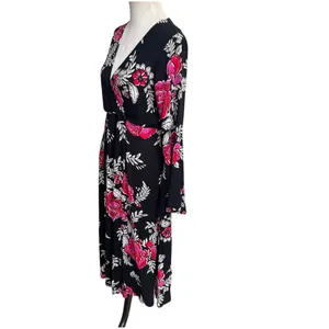 Billabong Women's Floral Whispers Wrap Dress Size Med Black Multi Bell Sleeves thumbnail 3