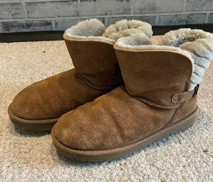 Ugg Australia Adria mini short ankle boots women size 10 thumbnail 1