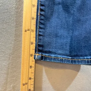 646 |‎ American Eagle Skinny Mid Rise Stretch Denim Jeans Dark Wash Womens 8 thumbnail 4