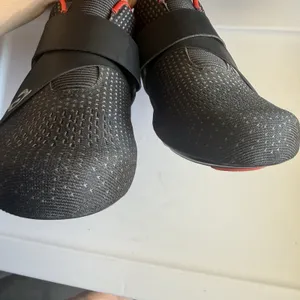 Peloton Unisex Size 11M/ 12.5W Cycling Shoes Black Red Cleat Altos Sneakers thumbnail 8