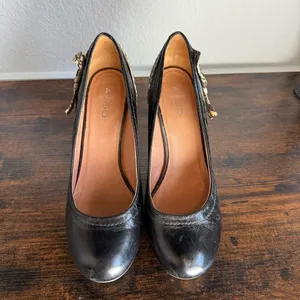 Aldo Black and Cream Heels Sleek Pointed Toe thumbnail 3