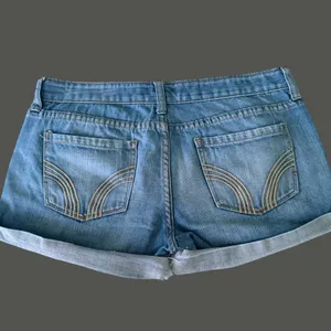 Urban Behavior Low/ Mid Rise Blue Jean Shorts with Cuffed Hems thumbnail 5