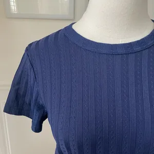 Vintage 2pc Vintage 70s A-Line Mini Skort Navy Short Sleeve Textured Tshirt XS thumbnail 3