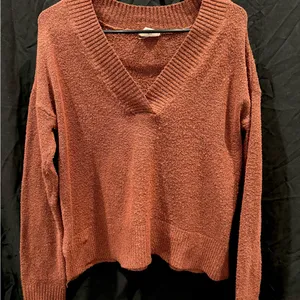 a.n.a Women's Terracotta V-Neck Sweater thumbnail 1