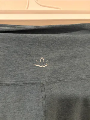 Beyond Yoga Super Soft Green Leggings thumbnail 4