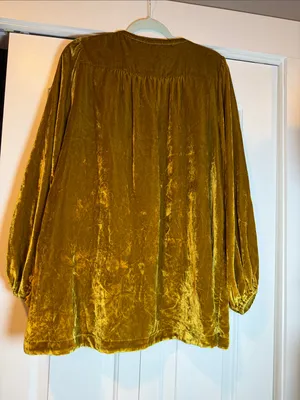Anthropologie Golden Velvet V-Neck Peasant Blouse with detail small thumbnail 9
