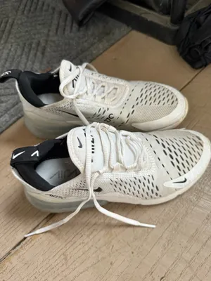Nike air 270s thumbnail 1