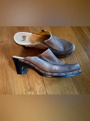 Sofft Women’s Shoes Size 9 Mule Clogs Slip On Brown Suede Leather Studded thumbnail 2