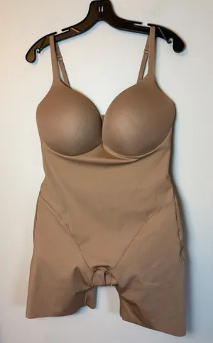 SKIMS Ultimate Body Push Up Butt Enhancing Mid Thigh Bodysuit Sienna Size XL NEW thumbnail 1