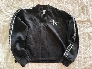 Calvin Klein Oversized Crop Half-zip thumbnail 1
