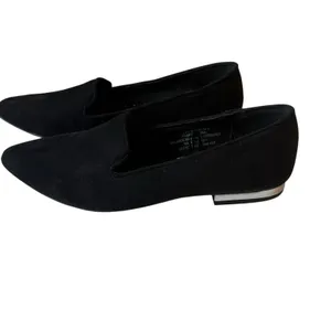 Seychelles Womans Size 5.5 Ruby‎ III Black Faux Suede Flats Vegan Office Capsule thumbnail 2