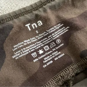Aritzia TNA Camouflage Leggings 25.5” Inseam S thumbnail 2