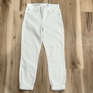 J. Crew Toothpick Skinny White Jeans Women’s 28 thumbnail 6