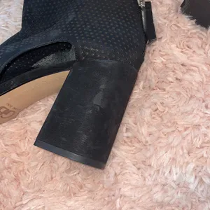 Gianni Bini Black Suede Peep Toe Booties thumbnail 7
