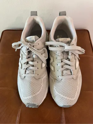 New Balance 009 V1 Light Cliff Gray/White Women’s Size 8.5 Sneakers thumbnail 4