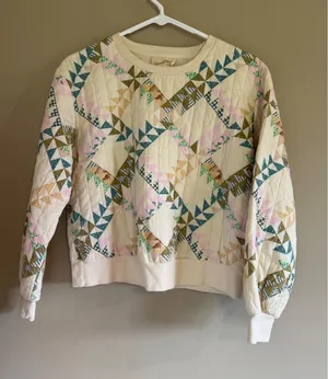 Universal Threads Quilted Patchwork Sweatshirt Cream Geometric Pullover XS‎ thumbnail 1