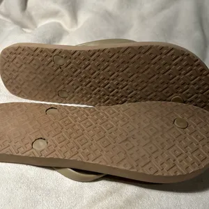 Tory Burch Thong Wedge Sandals for Women size 8/8.5. Tan color thumbnail 7