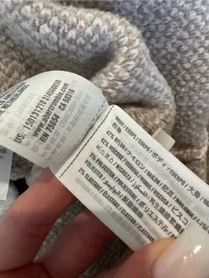 Abercrombie & Fitch Oversized Checkered Sweater - White & Beige thumbnail 3