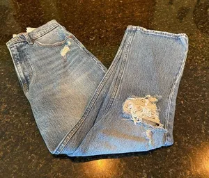 Abercrombie & Fitch jeans thumbnail 1