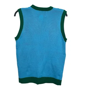 Merry Christmas Woman's Sweater Vest V‎ Neck Cardinal Button Down Size Small thumbnail 4