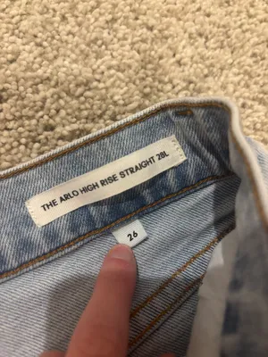 Aritzia Denim Forum Jeans thumbnail 5