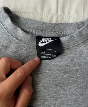 Nike crewneck thumbnail 2
