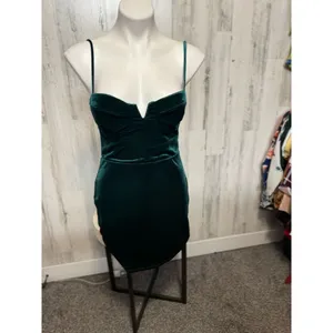 Trixxi Green Velvet Bodycon Dress Spaghetti Strap Mini Size M thumbnail 2