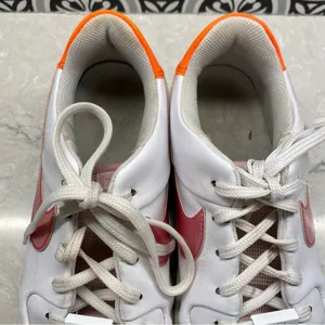 NIKE AIR FORCE 1 9.5 SAGE LOW Women's Athletic Sneakers White Pink Orange thumbnail 4