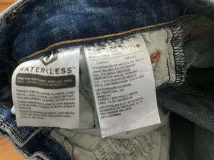 Levi’s 501 Jean shorts low rise thumbnail 3