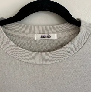 Madhappy Classic Crew Neck Size S Unisex thumbnail 4