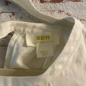 Anthropologie Cream and Gold Embellished Blouse thumbnail 5