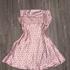 Princess Polly Light Pink Floral Patterned Mini Dress thumbnail 4