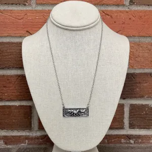 Running Horses Bar Necklace Silver thumbnail 2