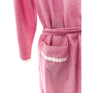 Eileen West Pink White‎ Seersucker Robe S M Stripe Cotton Blend Lace Trim Wrap thumbnail 4