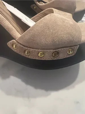 NEW Zara Women’s Studded Suede Heeled Sandals Leather Size 6 36 Wedges thumbnail 6