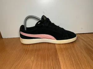 Puma Suede Shoes Womens Size 7.5 Black Pink Low Top Casual Sneakers 369725-11 thumbnail 4