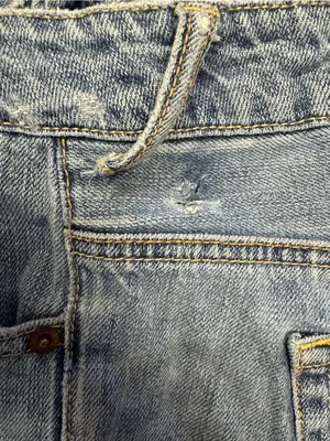 Y2K American Eagle Denim Shorts Size 10 Light Wash 2000s Style Distressed thumbnail 6