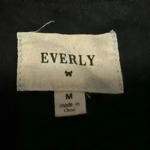 Women’s Black Everly Jacket thumbnail 5