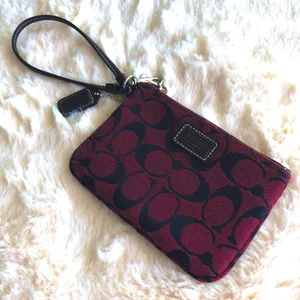Authentic COACH Wristlet thumbnail 1