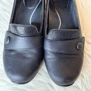 Dansko Olena Shimmer Leather Slip On Clogs Size 38 thumbnail 4